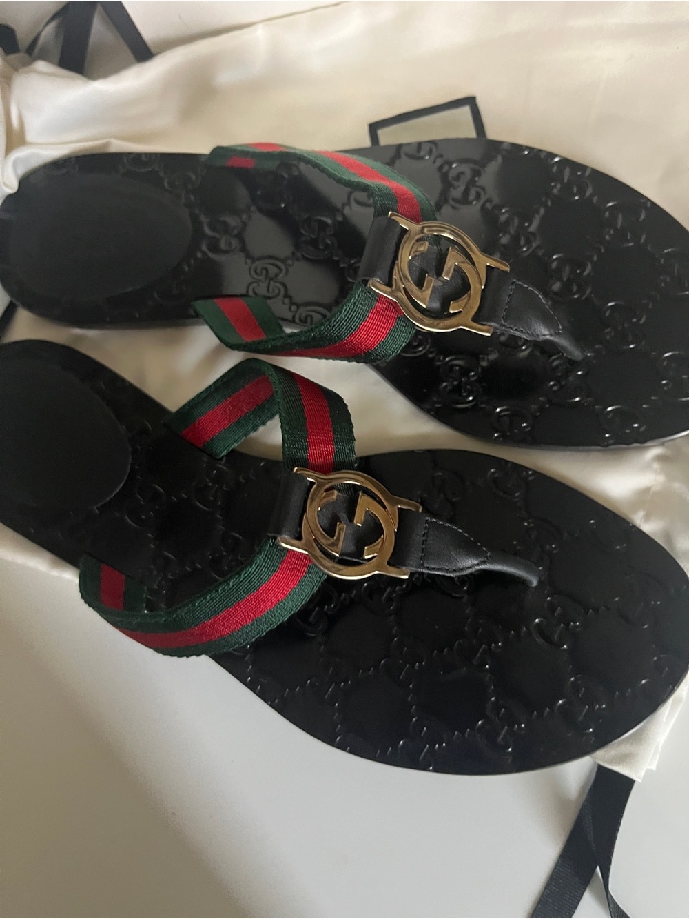 Gucci size 38 Women’s Sandals with Gold Tone GG Logo